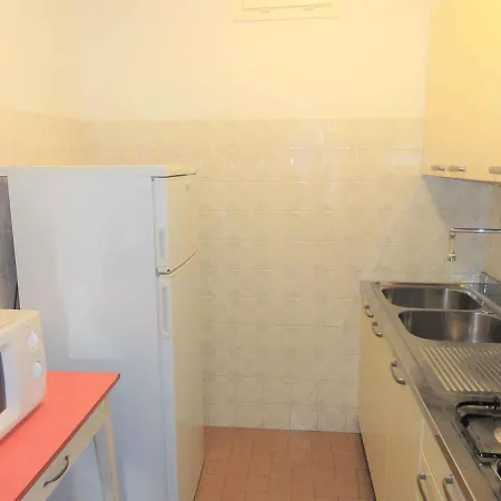 In 40088 Apartment